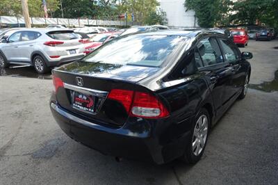 2009 Honda Civic LX - Photo 8 - Newark, NJ 07104