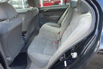 2009 Honda Civic LX - Photo 11 - Newark, NJ 07104