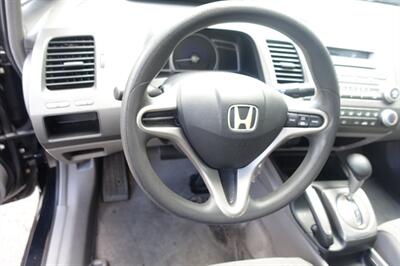 2009 Honda Civic LX - Photo 14 - Newark, NJ 07104