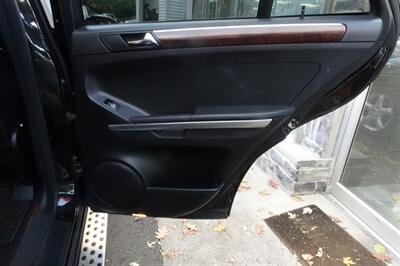 2007 Mercedes-Benz ML 500   - Photo 17 - Newark, NJ 07104