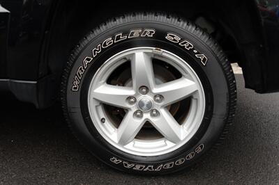 2012 Jeep Liberty Latitude   - Photo 23 - Newark, NJ 07104