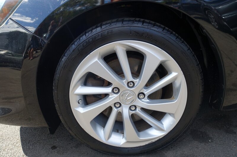 2016 Acura ILX Base Plus photo 22