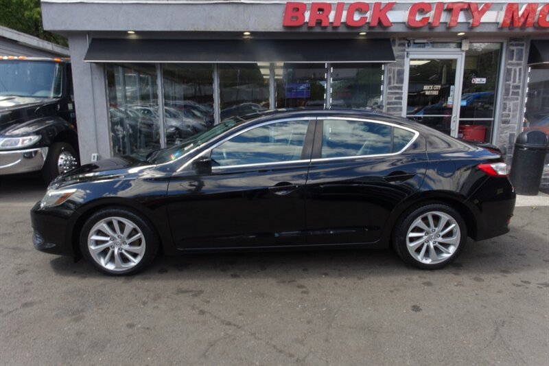 2016 Acura ILX Base Plus photo 4