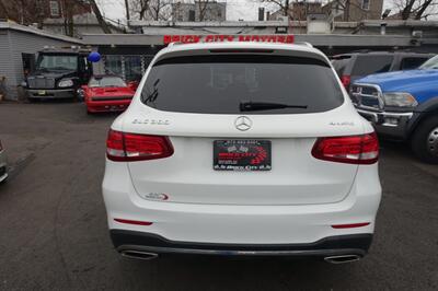 2016 Mercedes-Benz GLC GLC 300 4MATIC   - Photo 7 - Newark, NJ 07104