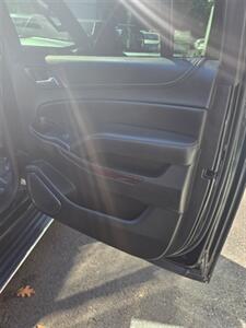 2019 GMC Yukon SLT   - Photo 25 - Newark, NJ 07104