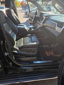 2019 GMC Yukon SLT   - Photo 22 - Newark, NJ 07104