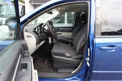2010 Dodge Grand Caravan SE - Photo 9 - Newark, NJ 07104