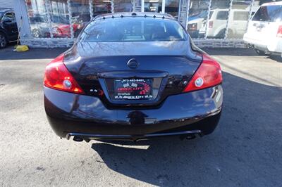 2011 Nissan Altima 3.5 SR   - Photo 7 - Newark, NJ 07104