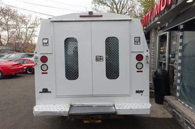 2013 Ford E-350 SD   - Photo 7 - Newark, NJ 07104