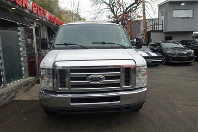 2013 Ford E-350 SD   - Photo 2 - Newark, NJ 07104