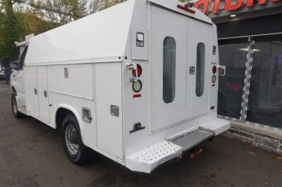 2013 Ford E-350 SD   - Photo 6 - Newark, NJ 07104