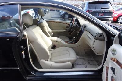 2004 Mercedes-Benz CLK CLK 320   - Photo 13 - Newark, NJ 07104
