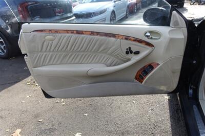 2004 Mercedes-Benz CLK CLK 320   - Photo 10 - Newark, NJ 07104