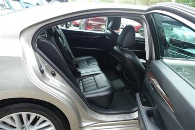 2016 Lexus ES   - Photo 16 - Newark, NJ 07104