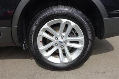 2017 Ford Explorer - Photo 25 - Newark, NJ 07104
