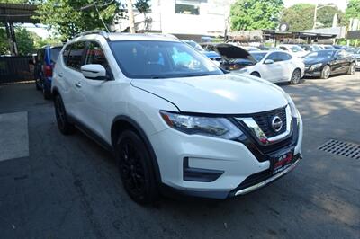 2017 Nissan Rogue SV   - Photo 3 - Newark, NJ 07104