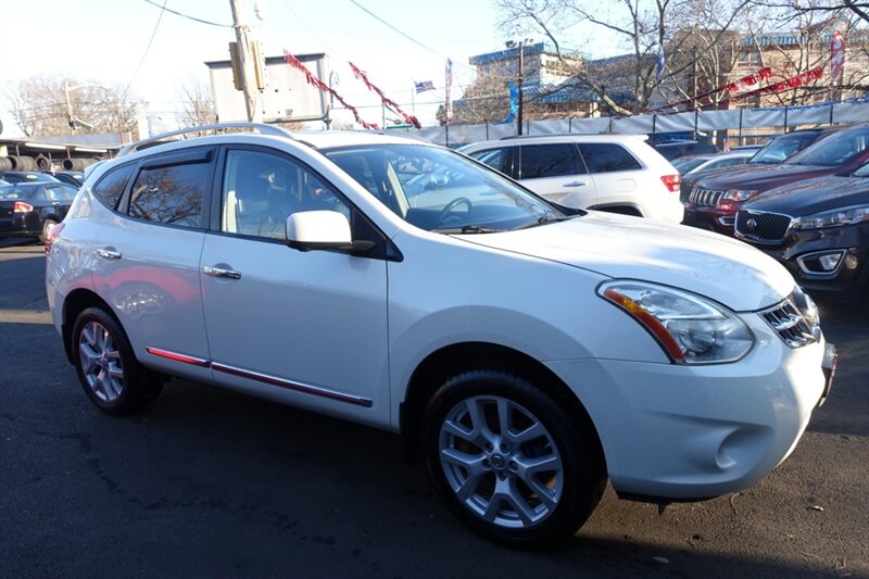 2013 Nissan Rogue SV photo 5