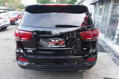 2020 Kia Sorento LX - Photo 7 - Newark, NJ 07104
