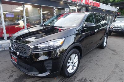 2020 Kia Sorento LX - Photo 1 - Newark, NJ 07104
