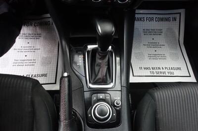 2015 Mazda Mazda3 i Touring   - Photo 19 - Newark, NJ 07104