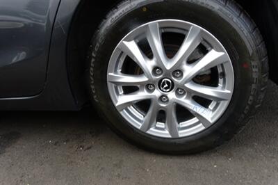 2015 Mazda Mazda3 i Touring   - Photo 23 - Newark, NJ 07104