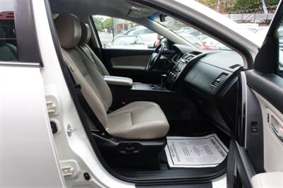 2015 Mazda CX-9 Touring   - Photo 15 - Newark, NJ 07104