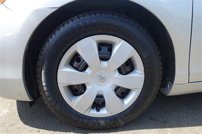 2007 Toyota Camry LE   - Photo 20 - Newark, NJ 07104