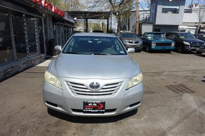 2007 Toyota Camry LE   - Photo 2 - Newark, NJ 07104