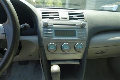 2007 Toyota Camry LE   - Photo 18 - Newark, NJ 07104