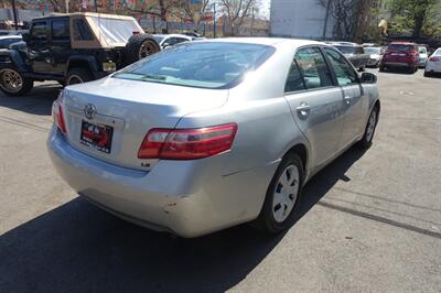 2007 Toyota Camry LE   - Photo 5 - Newark, NJ 07104