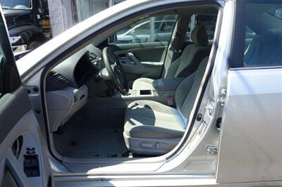 2007 Toyota Camry LE   - Photo 9 - Newark, NJ 07104