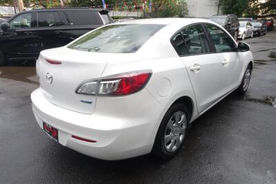 2013 Mazda Mazda3 i Sport   - Photo 5 - Newark, NJ 07104