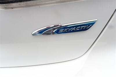 2013 Mazda Mazda3 i Sport   - Photo 24 - Newark, NJ 07104