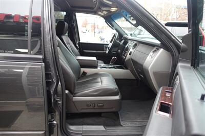 2007 Ford Expedition EL Limited   - Photo 15 - Newark, NJ 07104