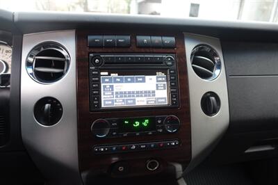2007 Ford Expedition EL Limited   - Photo 22 - Newark, NJ 07104