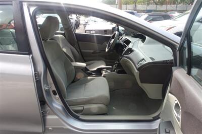 2012 Honda Civic EX - Photo 14 - Newark, NJ 07104