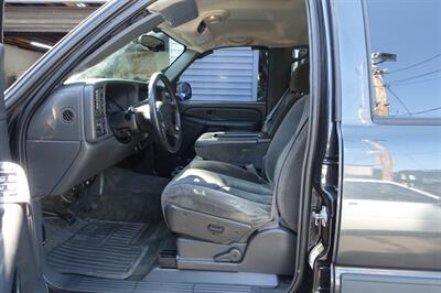 2005 Chevrolet Silverado 1500 LS   - Photo 7 - Newark, NJ 07104