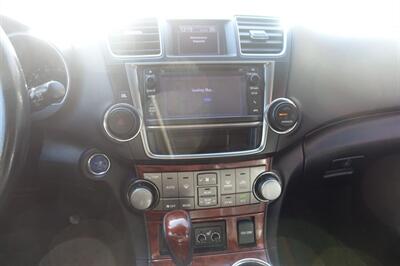 2013 Toyota Highlander Hybrid Limited   - Photo 21 - Newark, NJ 07104