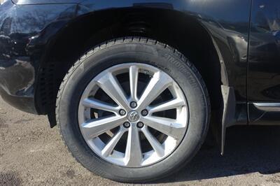 2013 Toyota Highlander Hybrid Limited   - Photo 25 - Newark, NJ 07104