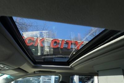 2013 Toyota Highlander Hybrid Limited   - Photo 24 - Newark, NJ 07104