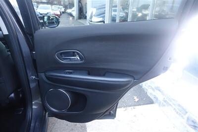 2018 Honda HR-V EX   - Photo 17 - Newark, NJ 07104