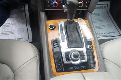 2009 Audi Q7 3.6 quattro   - Photo 21 - Newark, NJ 07104