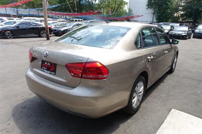 2015 Volkswagen Passat 1.8T S   - Photo 8 - Newark, NJ 07104