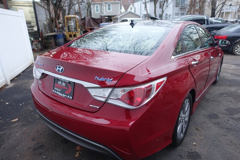 2015 Hyundai Sonata Hybrid Limited photo 8