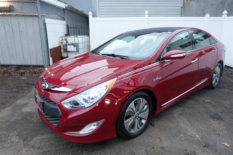 2015 Hyundai Sonata Hybrid Limited photo 1