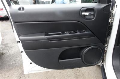 2013 Jeep Patriot Latitude   - Photo 12 - Newark, NJ 07104