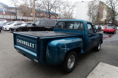 1976 Chevrolet C-10   - Photo 5 - Newark, NJ 07104