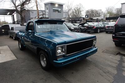 1976 Chevrolet C-10   - Photo 3 - Newark, NJ 07104