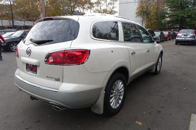 2011 Buick Enclave CXL   - Photo 8 - Newark, NJ 07104