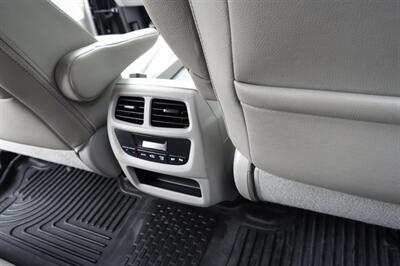 2016 Honda Pilot EX-L w/Honda Sensing - Photo 22 - Newark, NJ 07104